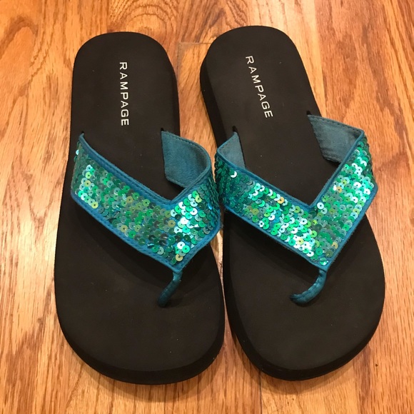rampage flip flops